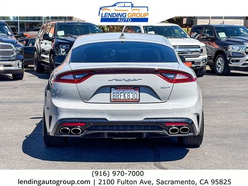 Used 2020 Kia Stinger GT1 RWD image 3