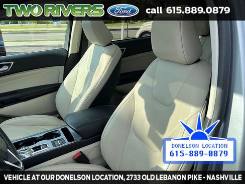 Used 2021 Ford Edge Titanium FWD image 17