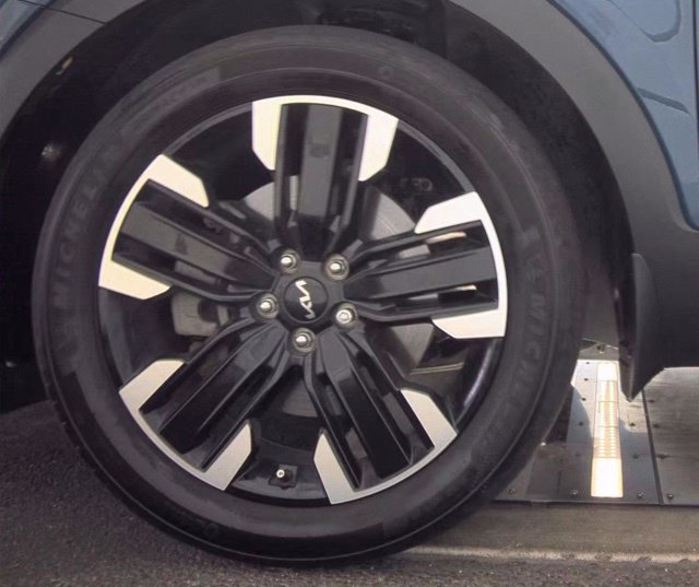 Certified 2023 Kia Telluride SX AWD/4WD image 13