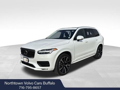 Used 2021 Volvo XC90 T6 Momentum w/ Protection Package Premier image 1
