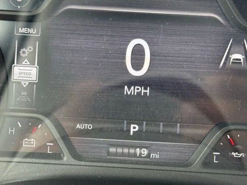 New 2026 RAM 1500 Laramie AWD/4WD image 15