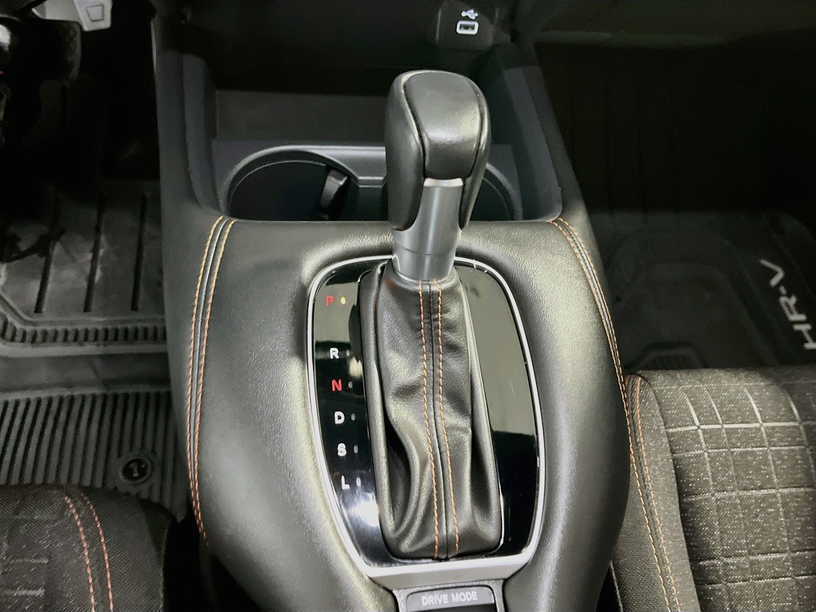 Used 2025 Honda HR-V Sport image 16