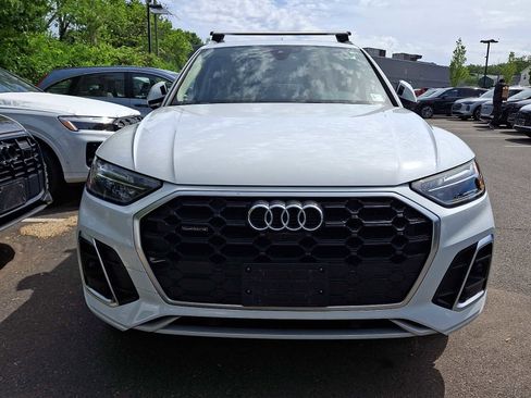 Used 2023 Audi Q5 2.0T Premium Plus w/ Premium Plus Package AWD/4WD image 2