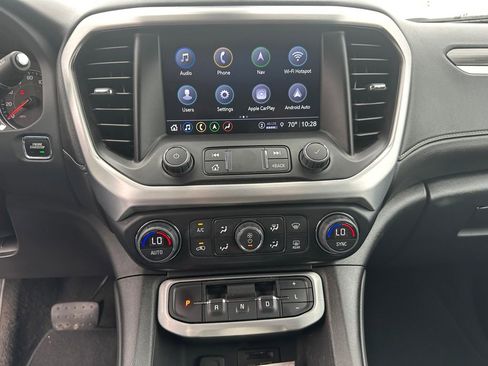 Used 2023 GMC Acadia SLT image 15