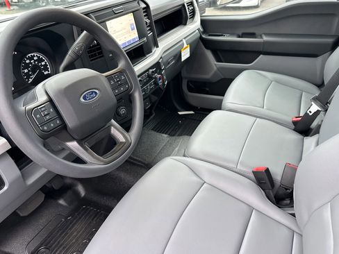 New 2026 Ford F250 XL w/ XL Chrome Package image 16