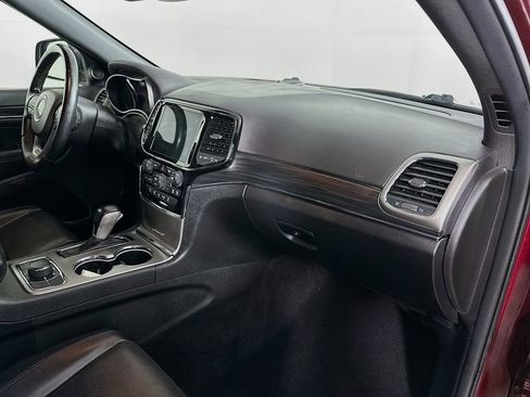 Certified 2021 Jeep Grand Cherokee Limited w/ Luxury Group II image 39