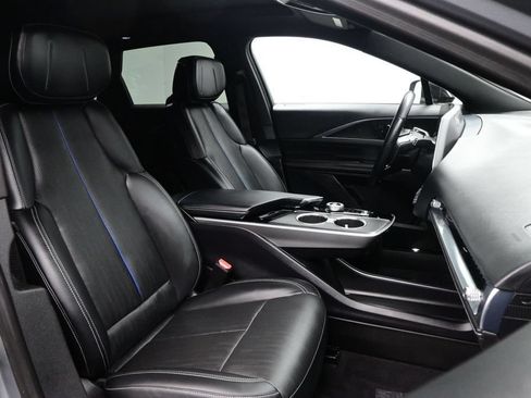 Used 2024 Cadillac Lyriq Sport RWD image 13