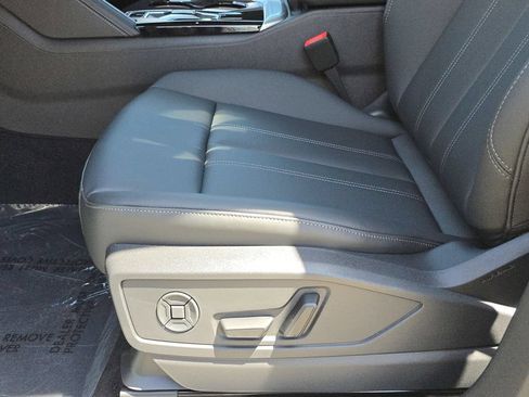 New 2026 Audi Q5 Premium AWD/4WD image 17