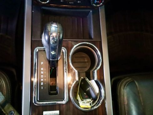 Used 2016 Ford Expedition EL Platinum image 24