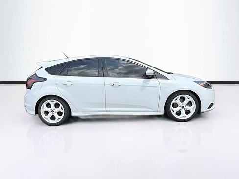 Used 2014 Ford Focus ST FWD image 4