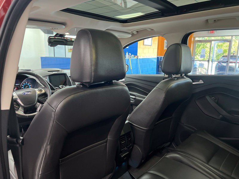 Used 2016 Ford Escape Titanium AWD/4WD image 17