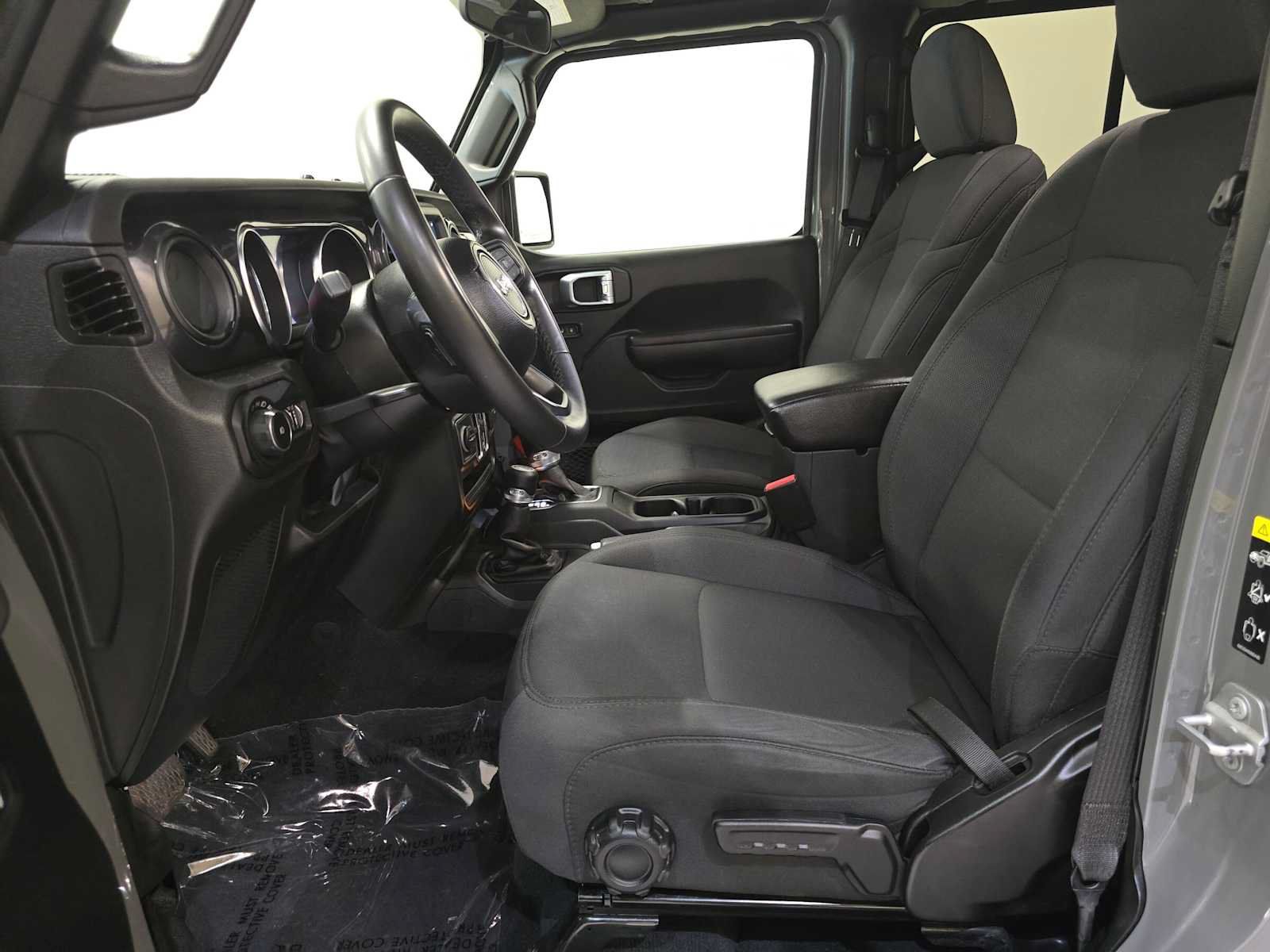 Used 2022 Jeep Wrangler Unlimited Sport AWD/4WD image 21
