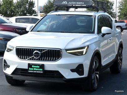 Used 2023 Volvo XC40 B5 Ultimate w/ Protection Package Premier