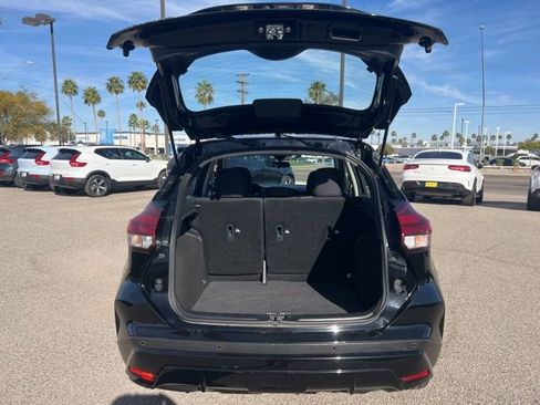 Used 2024 Nissan Kicks S image 26