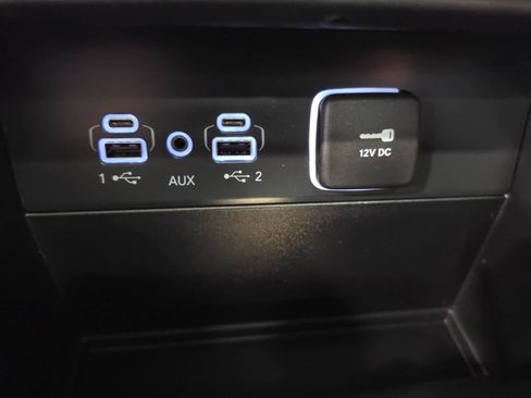 Used 2024 Jeep Grand Cherokee Summit w/ Advanced Protech Group IV AWD/4WD image 29