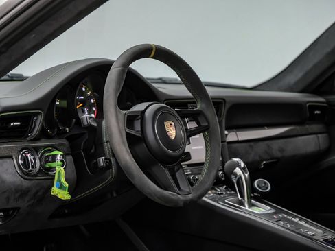 Used 2019 Porsche 911 GT3 RS RWD image 52