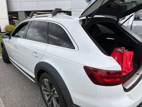 Used 2019 Audi A4 2.0T allroad Premium Plus AWD/4WD image 23