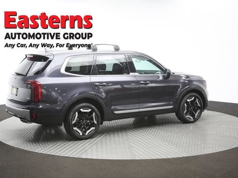 Used 2025 Kia Telluride S AWD/4WD image 43