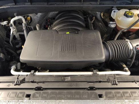 Used 2019 GMC Sierra 1500 SLE w/ SLE Value Package RWD image 30