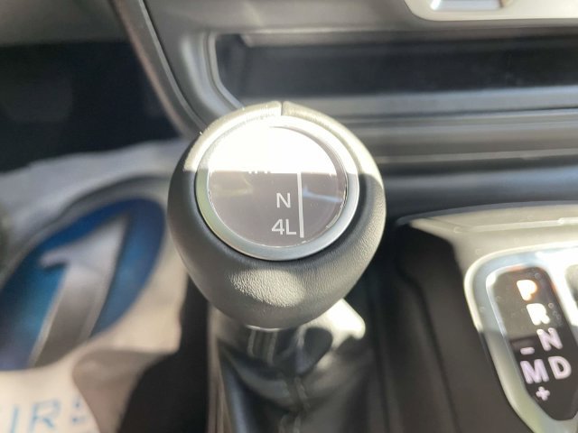 New 2027 Jeep Wrangler Unlimited Sahara AWD/4WD image 32