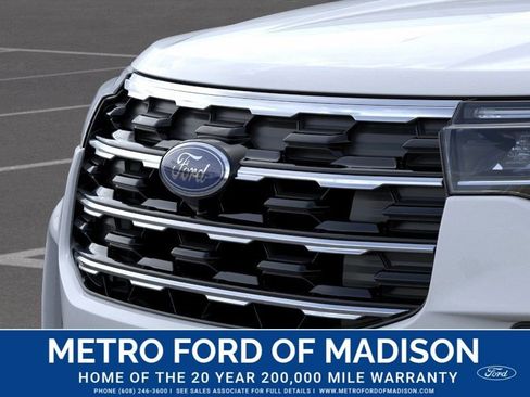 New 2026 Ford Explorer Active AWD/4WD image 19