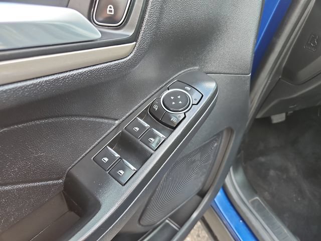 Used 2022 Ford Escape SEL AWD/4WD image 12
