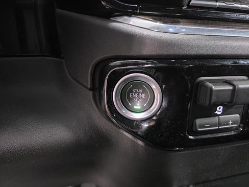 Used 2023 Chevrolet Silverado 1500 RST image 20