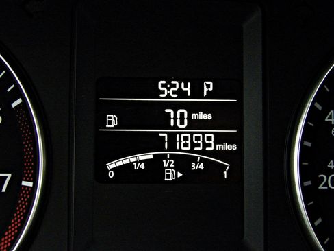 Used 2014 Volkswagen Jetta SE FWD image 14