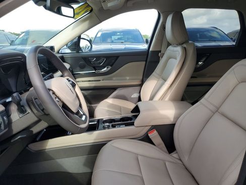 Used 2024 Lincoln Corsair FWD image 22