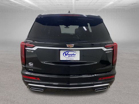 New 2025 Cadillac XT6 Luxury AWD/4WD image 9