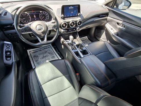 Used 2023 Nissan Sentra SR w/ SR Premium Package FWD image 19