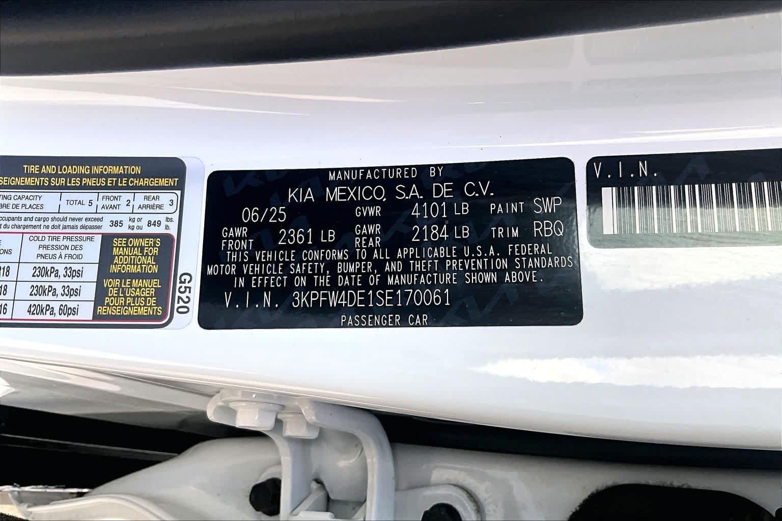 Used 2025 Kia K4 GT-Line w/ GT-Line Premium Package FWD image 29