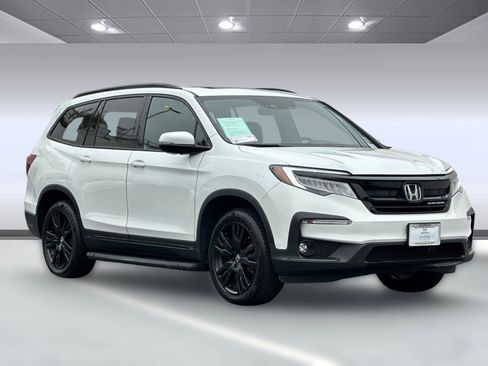 Certified 2022 Honda Pilot Black Edition image 6