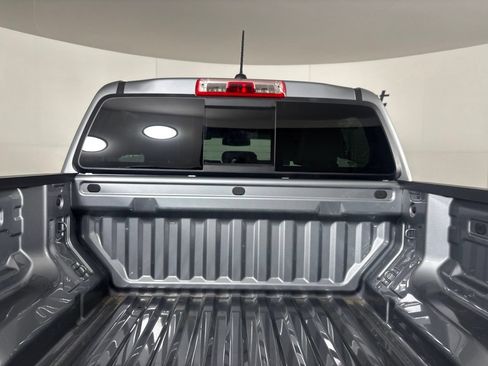Used 2024 GMC Canyon AT4 AWD/4WD image 24