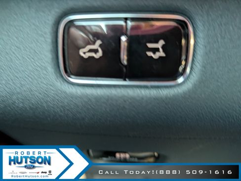 New 2025 Lincoln Navigator L Reserve image 37