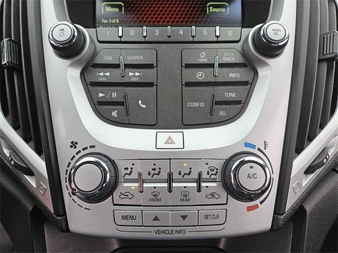 Used 2017 GMC Terrain SLE image 23