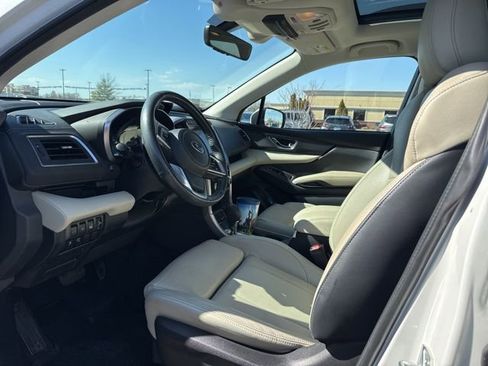 Used 2022 Subaru Ascent Limited w/ Technology Package image 10