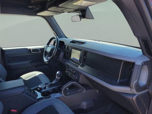 Used 2023 Ford Bronco Big Bend image 29