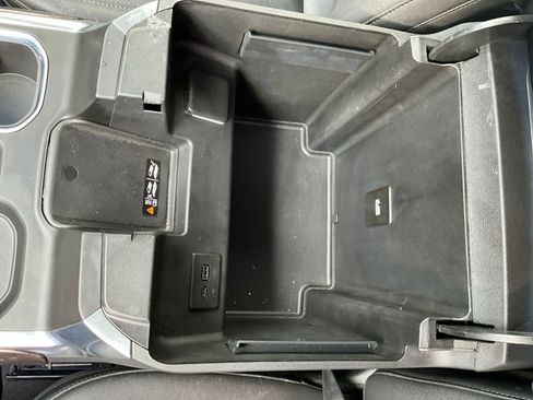 Used 2023 Chevrolet Silverado 1500 LT Trail Boss w/ Convenience Package II image 34