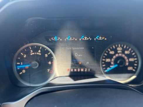 Used 2015 Ford F150 XLT w/ Equipment Group 301A Mid AWD/4WD image 21