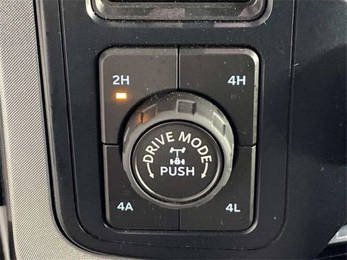 Used 2023 Ford F150 Limited image 25