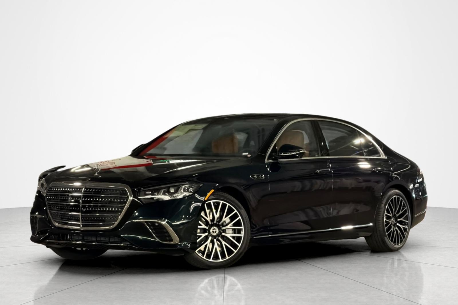 New 2027 Mercedes-Benz S 500 4MATIC image 1
