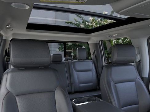 New 2025 Ford F250 Lariat w/ Lariat Ultimate Package image 22