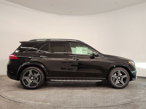 New 2026 Mercedes-Benz GLE 580 4MATIC image 8