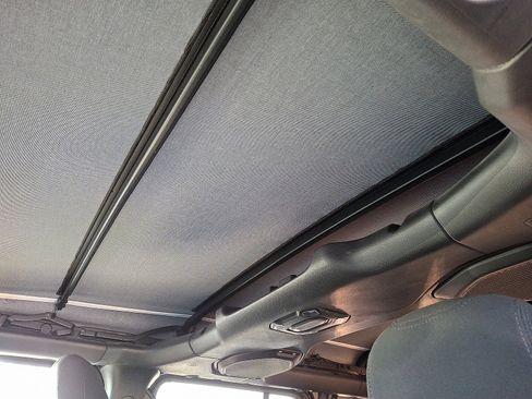 Used 2020 Jeep Wrangler Unlimited Sport image 21