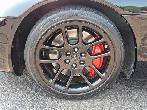 Used 2004 Dodge Viper SRT-10 RWD image 11