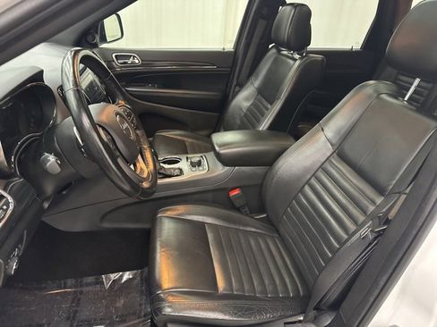 Used 2020 Jeep Grand Cherokee Limited X image 5