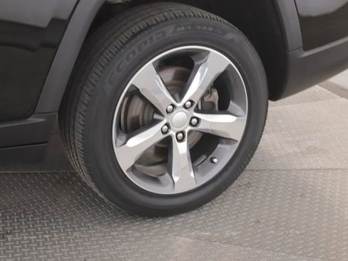 Used 2022 Jeep Grand Cherokee L Limited image 14