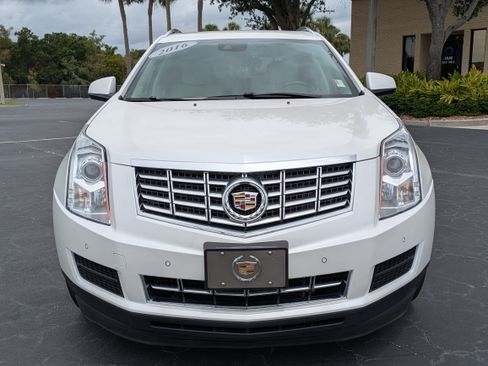 Used 2016 Cadillac SRX Luxury w/ Driver Awareness Package AWD/4WD image 8