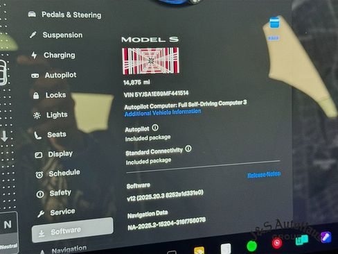 Used 2021 Tesla Model S Plaid image 15